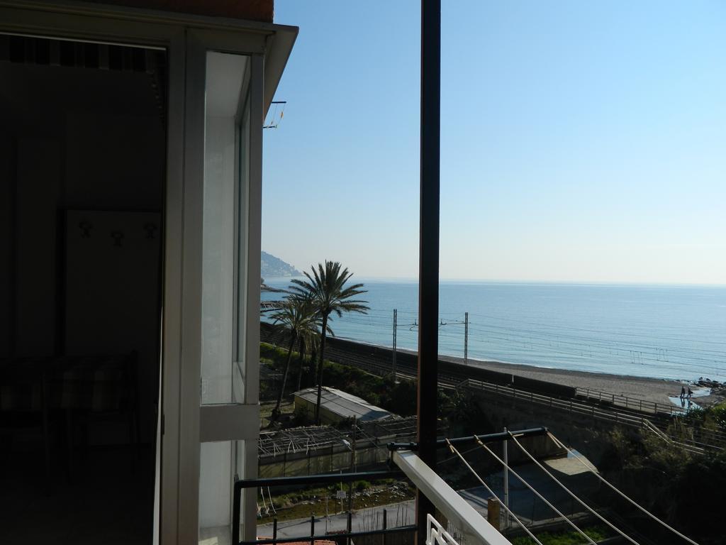 Residence Dei Fiori Bordighera Zimmer foto